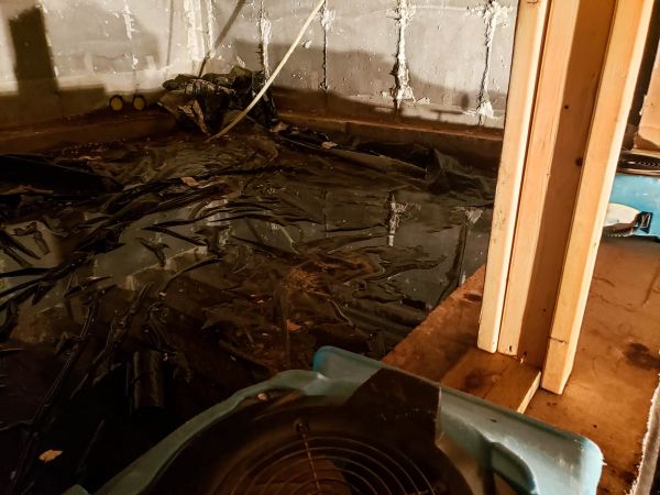 Crawlspace Water Cleanup in Powder Springs