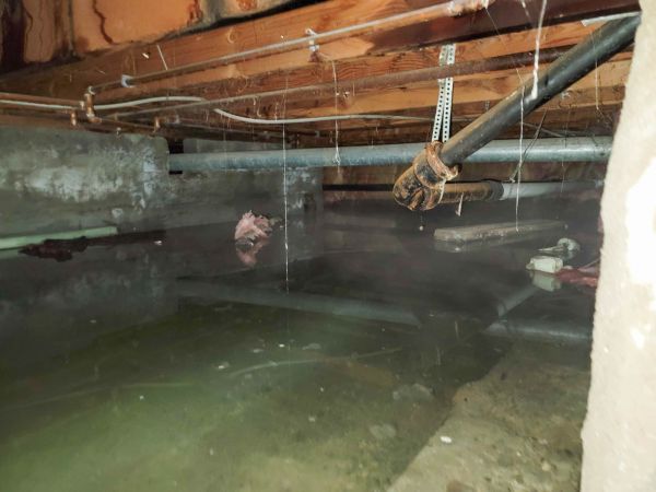 Crawlspace Water Restoration in Powder Springs